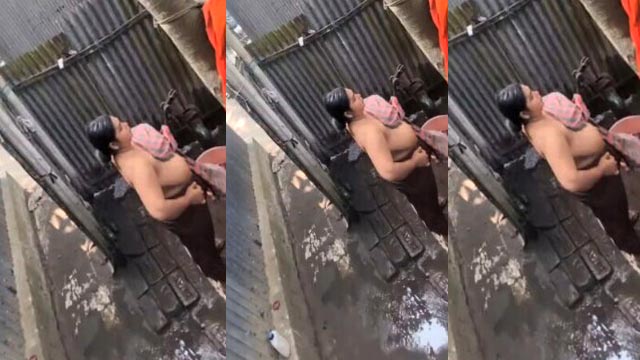 Indian Sexy Bhabhi Nude Secretly Recorded Sex