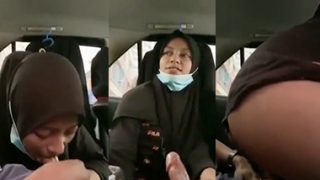 Chubby Hijabi Girl Giving Blowjob Dick Fucking Inside Car
