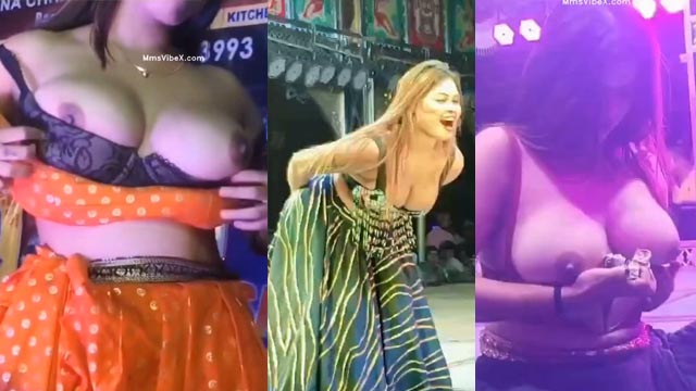Viral Arkestra Dancing Girls Flashes Her Beautiful Big Tits Show
